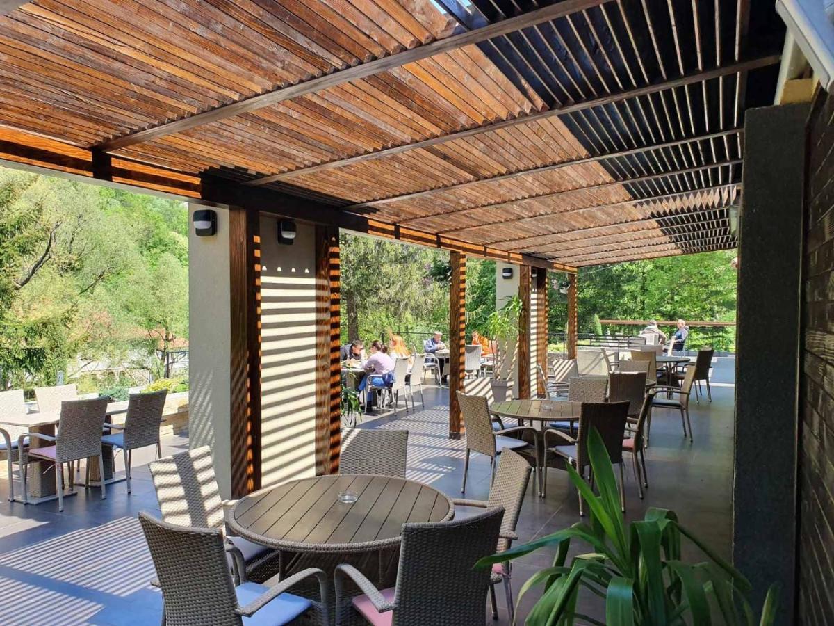 Restoran Sa Prenocistem Gornjak Krepoljin Εξωτερικό φωτογραφία