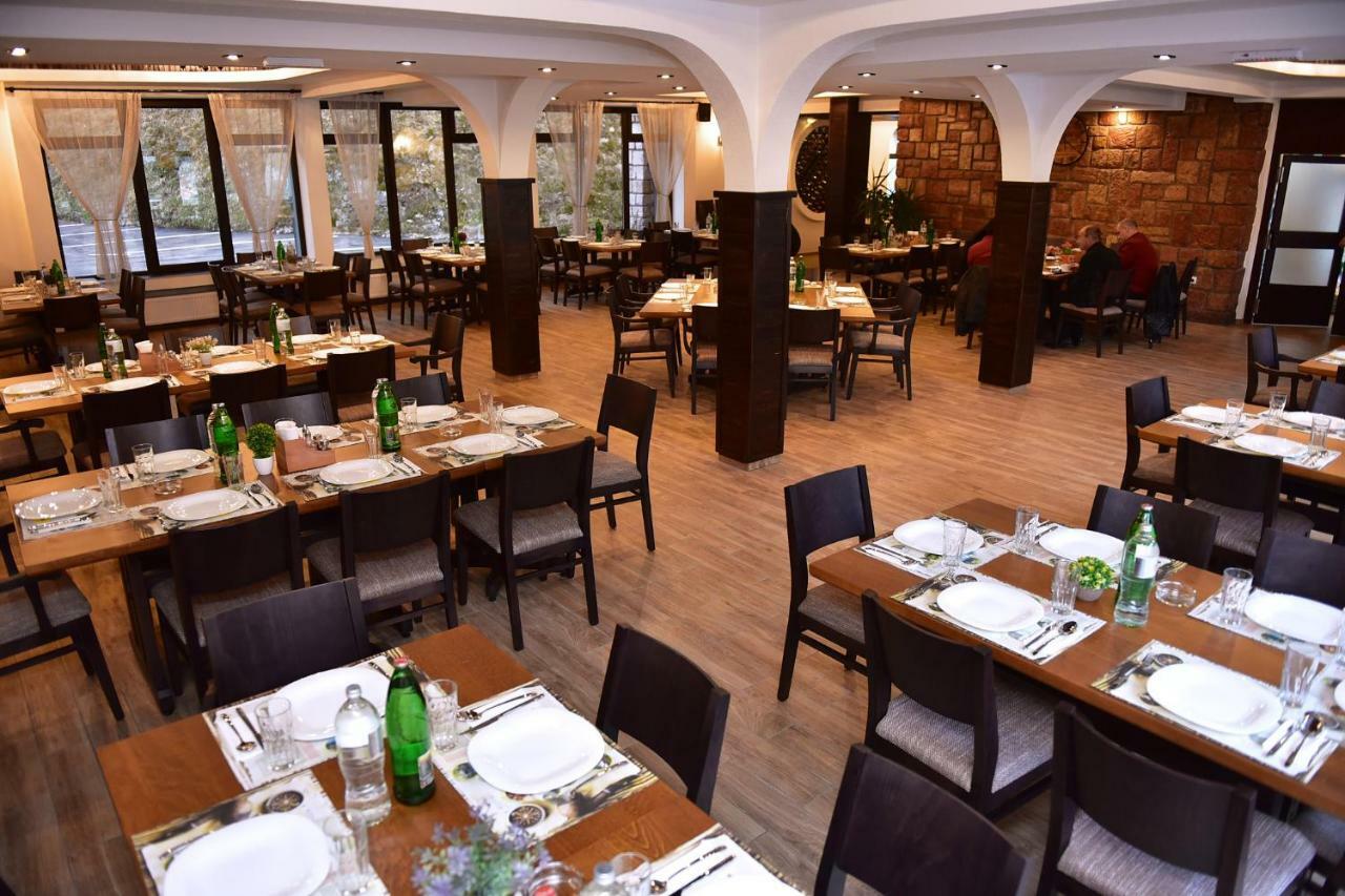 Restoran Sa Prenocistem Gornjak Krepoljin Εξωτερικό φωτογραφία
