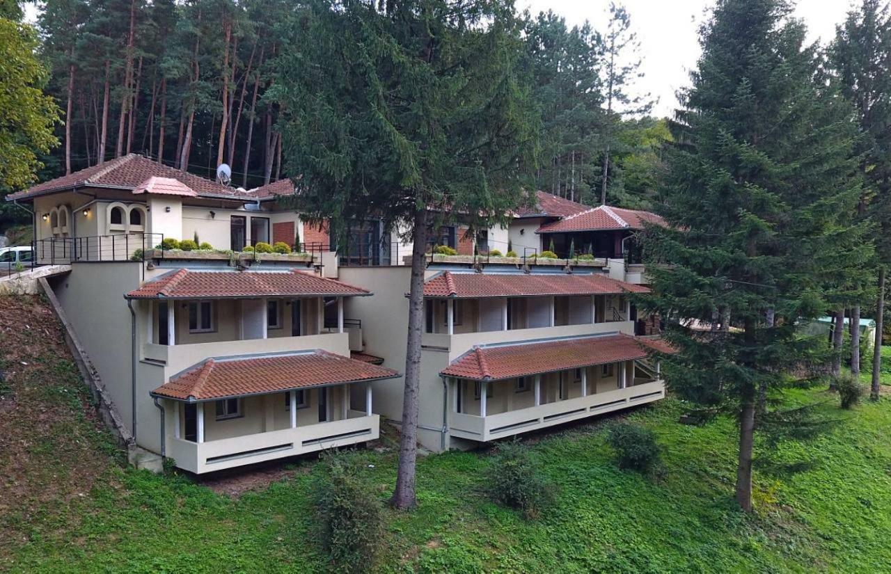 Restoran Sa Prenocistem Gornjak Krepoljin Εξωτερικό φωτογραφία